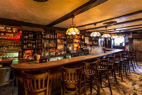 Molly's New York Irish Pub | Ireland Before You Die