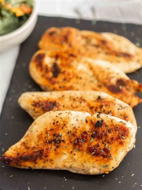 The Best Blackstone Griddle Chicken! - grillonadime.com