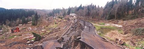 Aldercrest-Banyon Landslide Kelso, WA - J. David Rogers