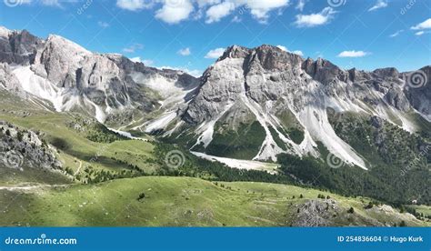 Dolomite Mountains, Dolomite Alps or Dolomitic Alps, are a Mountain ...