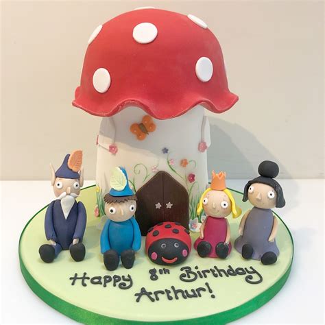 Ben and Holly Birthday Cake – Etoile Bakery