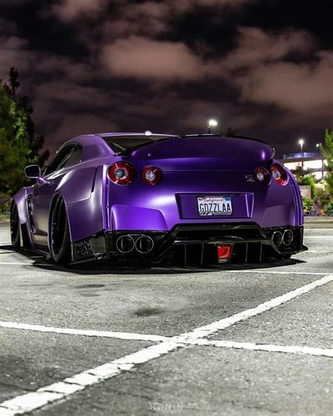 Nissan Gtr R35 Purple