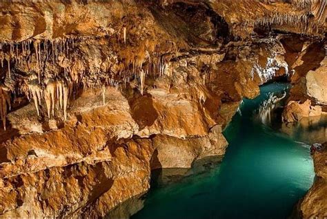 The Best Caves and Caverns in Arkansas