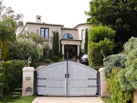 Scene It Before: The Cohen Mansion from The O.C. - LAmag