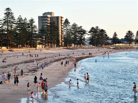 10 Best Adelaide Beaches for Swimming & Surfing | Man of Many