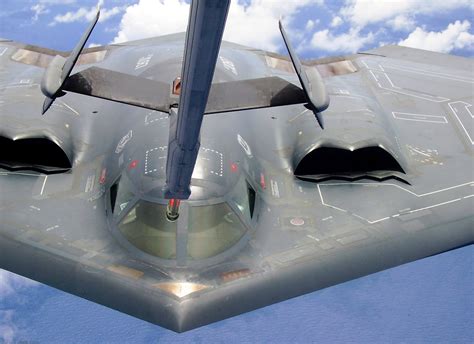 USAF B-2 Spirit Stealth Bomber | Defence Forum & Military Photos ...