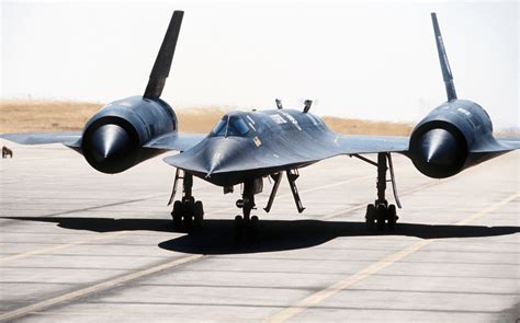 Lockheed SR-71 Blackbird - Price, Specs, Photo Gallery, History - Aero Corner