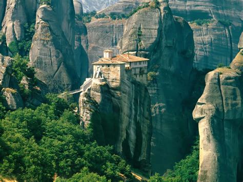 Worlds Incredible: Roussanou monastery, Greece