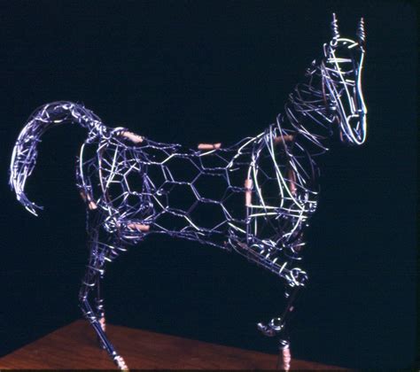 wire armature | Diy projects to try, Art projects, Sculpture lessons