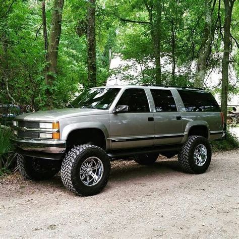 1999 Chevrolet Suburban 2500 | long live the Suburban | Pinterest ...