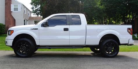 Anyone have pics White trucks w/ black rims - Page 4 - Ford F150 Forum - Community of Ford Truck ...