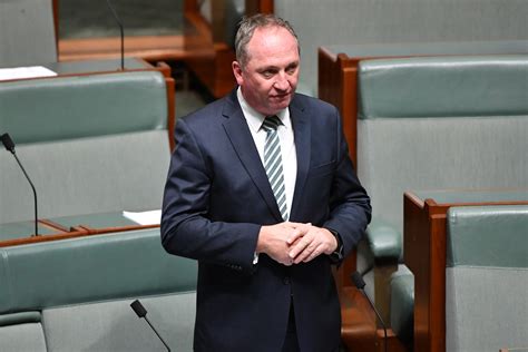 Barnaby Joyce says coal is about 'affordable' power for poor Australians | SBS News