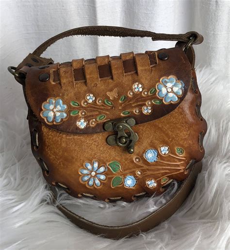 Vintage Embossed hand tooled hand painted Mexican leather handbag medicine bag | Leather ...