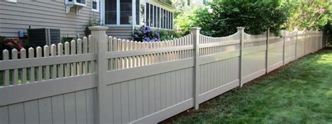 Vinyl Fences - Integrous Fences and Decks