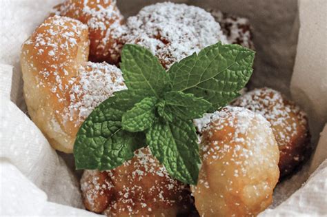 Doughnut Holes Recipe | Bakepedia