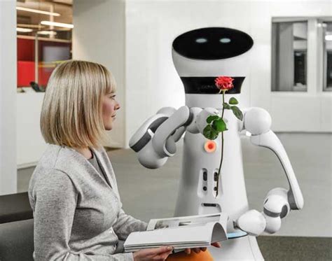 Care-O-bot 4 Is the Robot Servant We All Want But Probably Can't Afford | Future robots, Robot ...