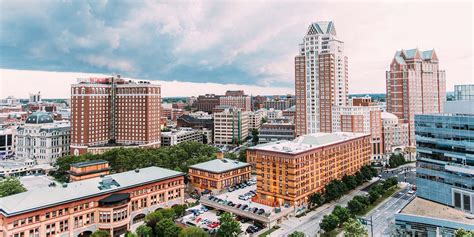 Exploring Downtown Providence | WaterFire Providence