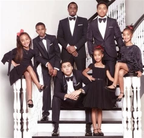 Christmas Card: P Diddy Poses With Children - NaijaGists.com - Proudly Nigerian DIY Motivation ...