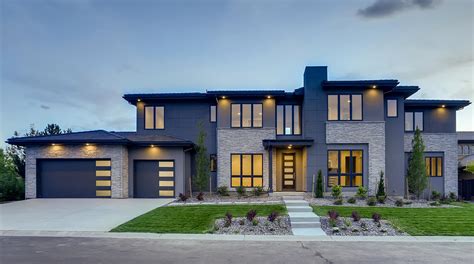 Custom Home Builders in Denver Area | Celebrity Homes Colorado