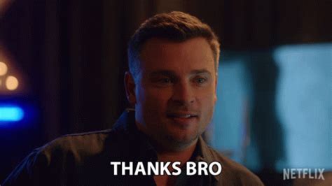 Thanks Bro Tom Welling GIF – Thanks Bro Tom Welling Marcus Pierce – discover and share GIFs