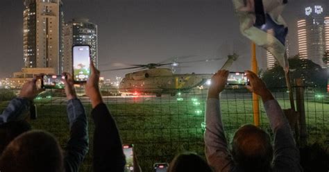 Israelis Welcome Some Hostages Home, In a Poignant Moment - The New ...