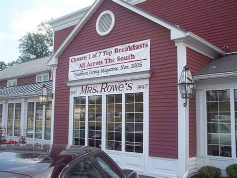 Food: Mrs. Rowe's Pies | Staunton, Staunton virginia, Fine restaurant