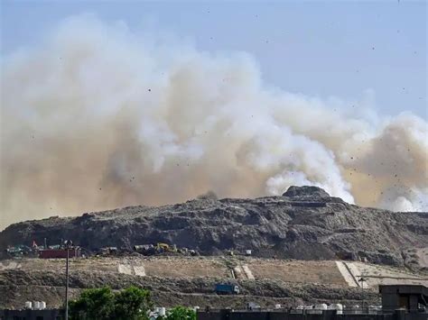 Ghazipur landfill fire: NGT likens dump sites in Delhi to time bomb