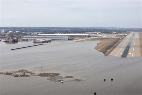 Midwest floods foreshadow national security threat posed by climate ...