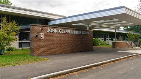 Composting to Begin on May 17 in John Glenn Middle School Cafeteria - The Bedford Citizen