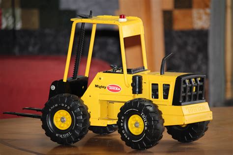 Tonka Mighty Forklift | Tonka toys, Tonka truck, Tonka