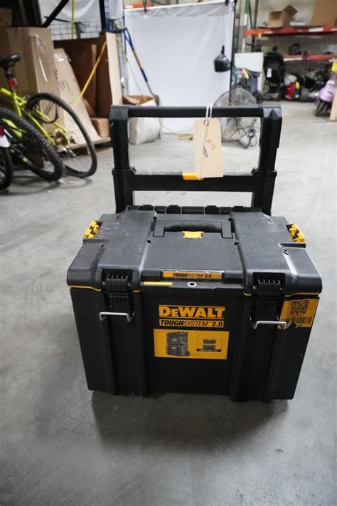 DeWalt Rolling Tool Chest With Tools | Property Room