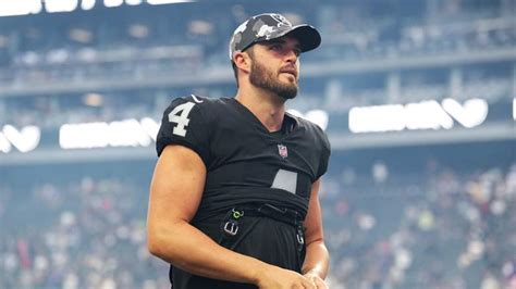 Raiders Could Trade Derek Carr to Giants, per Analyst