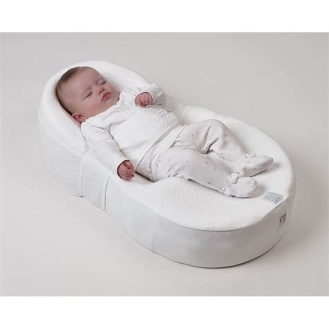 Cocoonababy + Fitted Sheet | Baby sleep, Baby nest, One month baby