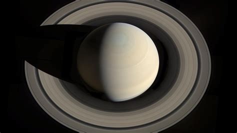 This Week's Night Sky: Spot a Gap in Saturn’s Rings