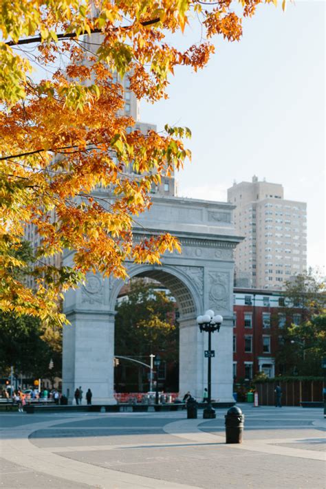 Photo Essays: Fall in Washington Square Park - York Avenue