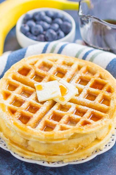 Fluffy Belgian Waffles | FaveSouthernRecipes.com