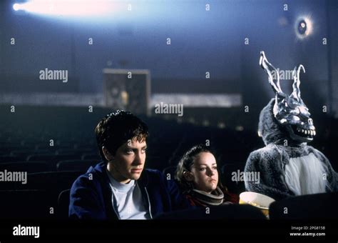 Donnie Darko Jake Gyllenhaal & Jena Malone Stock Photo - Alamy