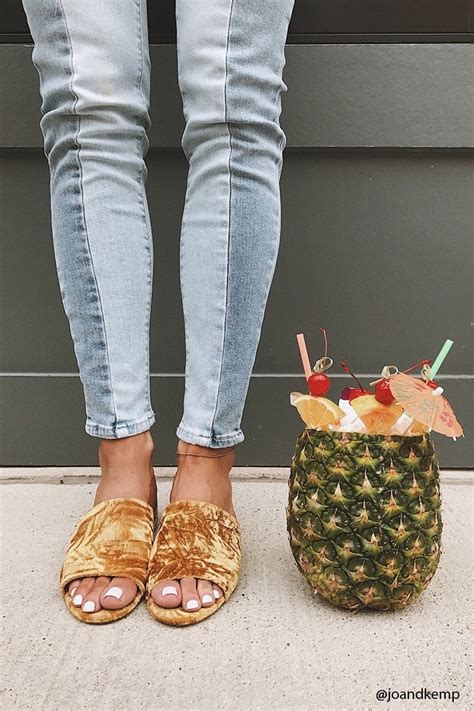 24 Go-To Sandals That'll Basically Match With Every Outfit