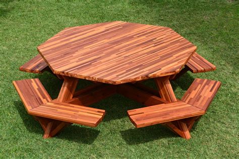 Octagonal Picnic Table (Options: 6' Diameter Tabletop, Attached Benches, Mosaic Eco-Wood ...