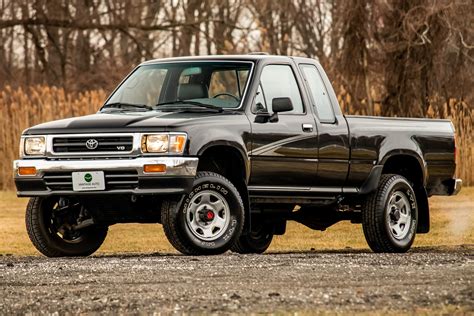 25k-Mile 1995 Toyota Pickup Xtracab DX V6 4x4 for sale on BaT Auctions ...