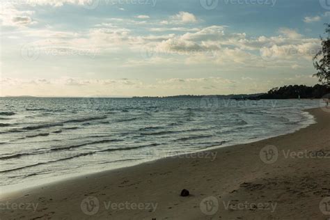 Sunset beach view 10862058 Stock Photo at Vecteezy