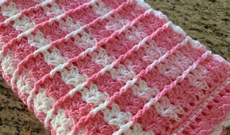 Textured Baby Blanket with Shell Edging Free Crochet Patterns - Your ...