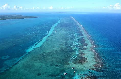 Belize Barrier Reef | Map, Facts, Location, & Climate | Britannica