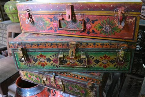 Hand painted old metal trunks found on our recent India buying trip www.tierradellagarto.com ...