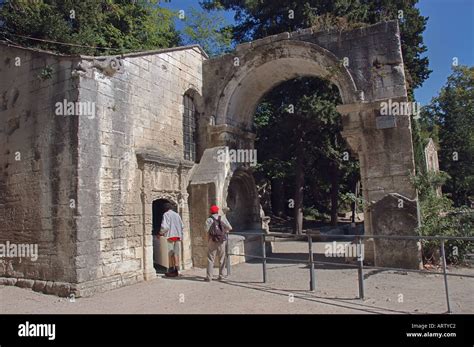 "Arles FRANCE" Tourists Visiting Ancient Roman Era "Archeological Site ...