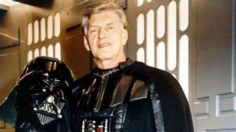 David Prowse: Vader Actor Was a Giant Gentleman - MickeyBlog.com