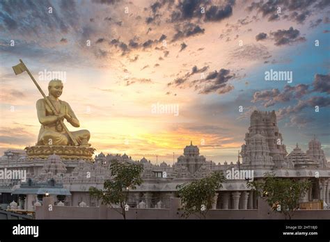 Ramanuja statue, Statue of Equality, Muchintal, Hyderabad, Telengana, India Stock Photo - Alamy