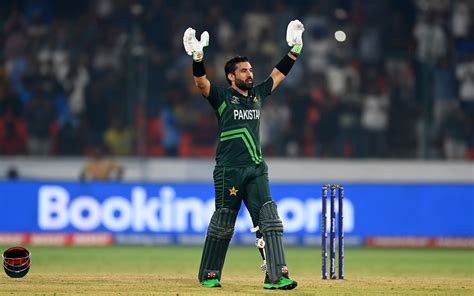 Mohammad Rizwan's century kept Pakistan on track | ESPNcricinfo.com