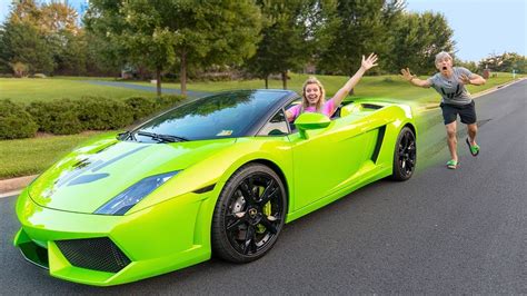 Stephen Sharer Lamborghini - green lamborghini uae