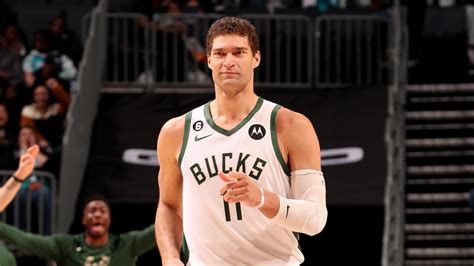 NBA Defensive Player of the Year Odds 2023: Brook Lopez the favorite ...